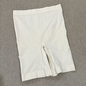 Jockey brand shapewear brief, white, size L
